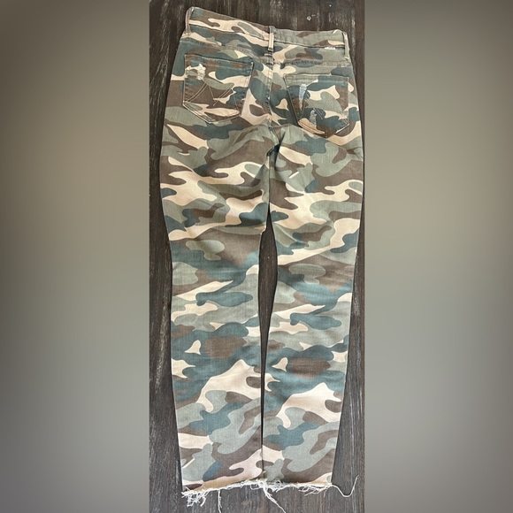 MOTHER High waisted Looker ankle Fray, color is See Me Sz 25 - Picture 4 of 12